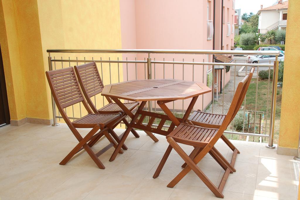 Villa Alpa Умаг Экстерьер фото
