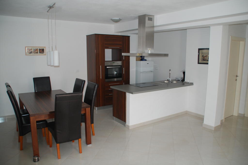 Villa Alpa Умаг Экстерьер фото