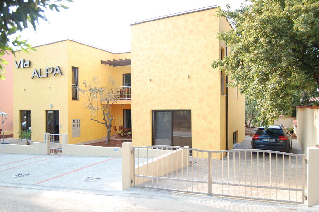 Villa Alpa Умаг Экстерьер фото