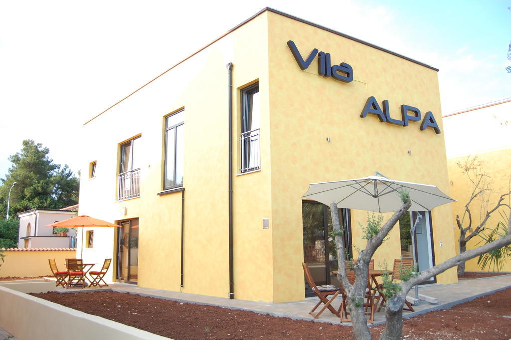 Villa Alpa Умаг Экстерьер фото